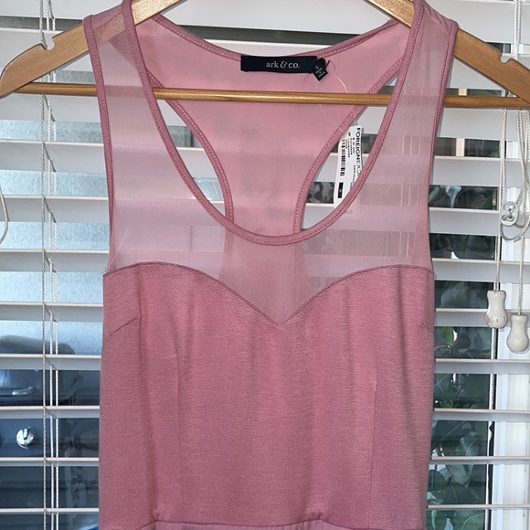 SOLD 📦💨💨 Ark & Co Summer Dress - Picture 3 of 7